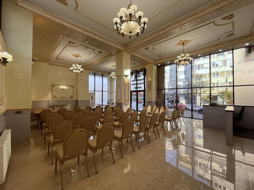Hotel Ildis Iasi Exterior photo